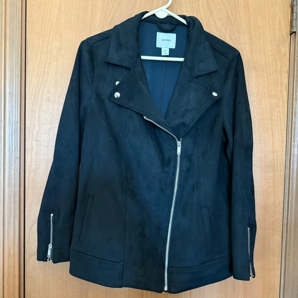 Old navy suede jacket. Plus size 1X - Picture 2 of 3